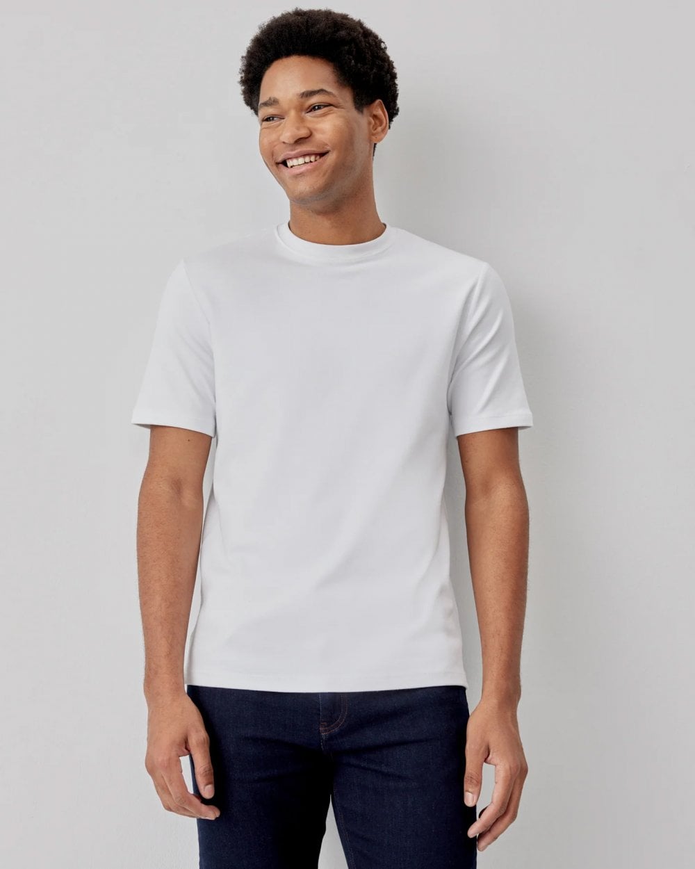 Oliver Sweeney Palmela Mens Crew Neck T-Shirt Colour: White